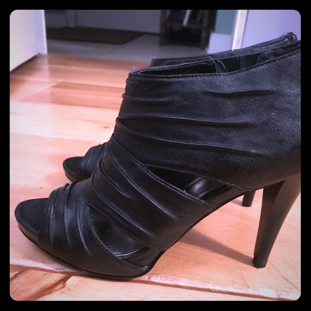 Fashion healed low open boots